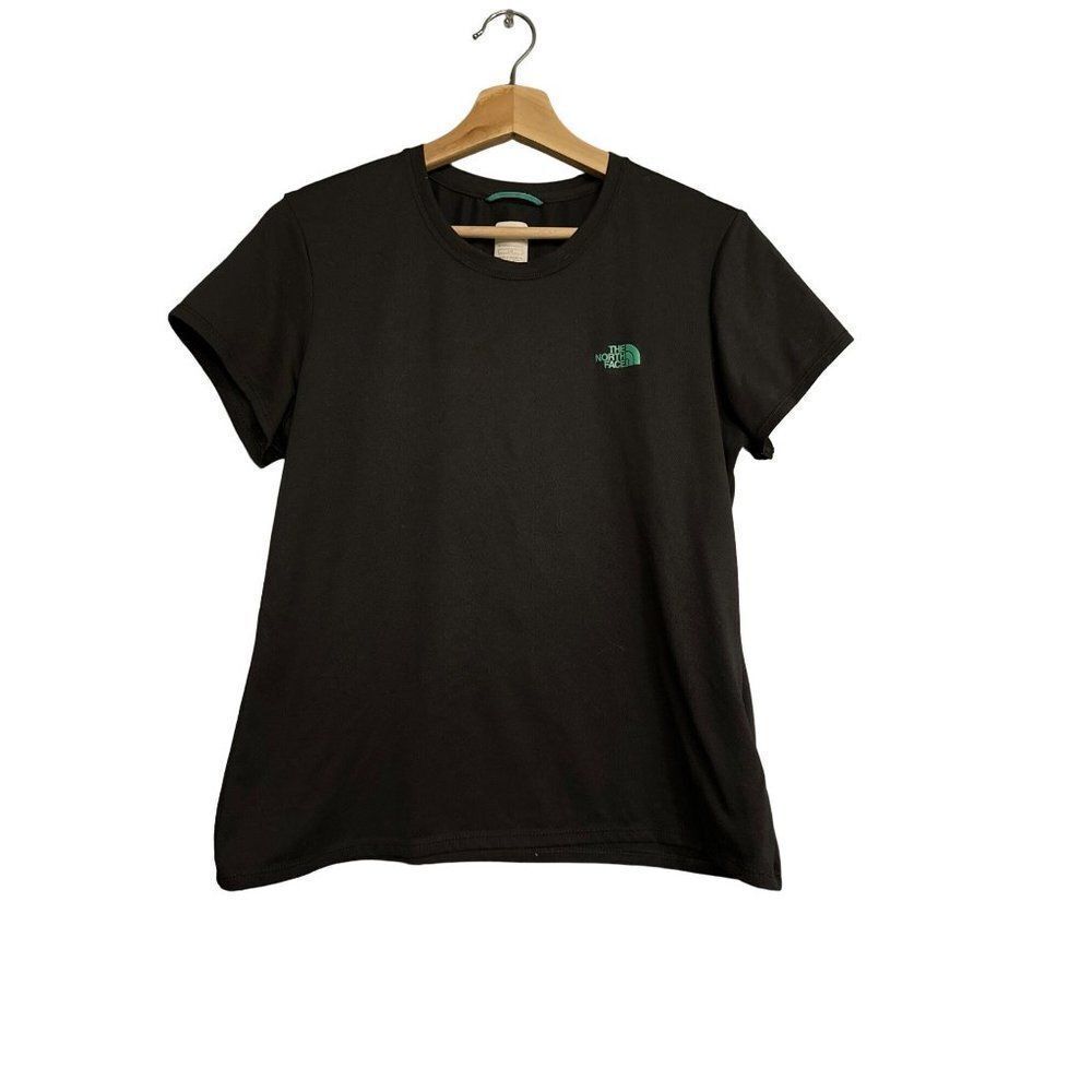 VGUC The North Face T shirt With Vapor Wick Size Large